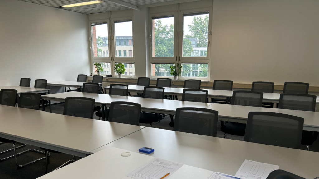 Plenumsansicht links Schulungsraum 1 Taurus
